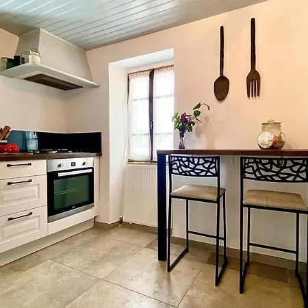Feriehus La Joannassiene, Maison Ardechoise De Caractere Joannas